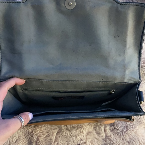 Crossbody bag - Picture 6 of 6